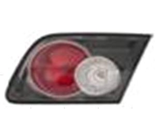 Фонарь внутренний правый темный Mazda 6 05-07 седан/ хэтчбек, Depo