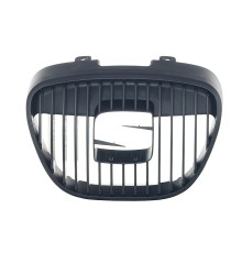 Решетка радиатора черная Сеат Ибица 3 02-06